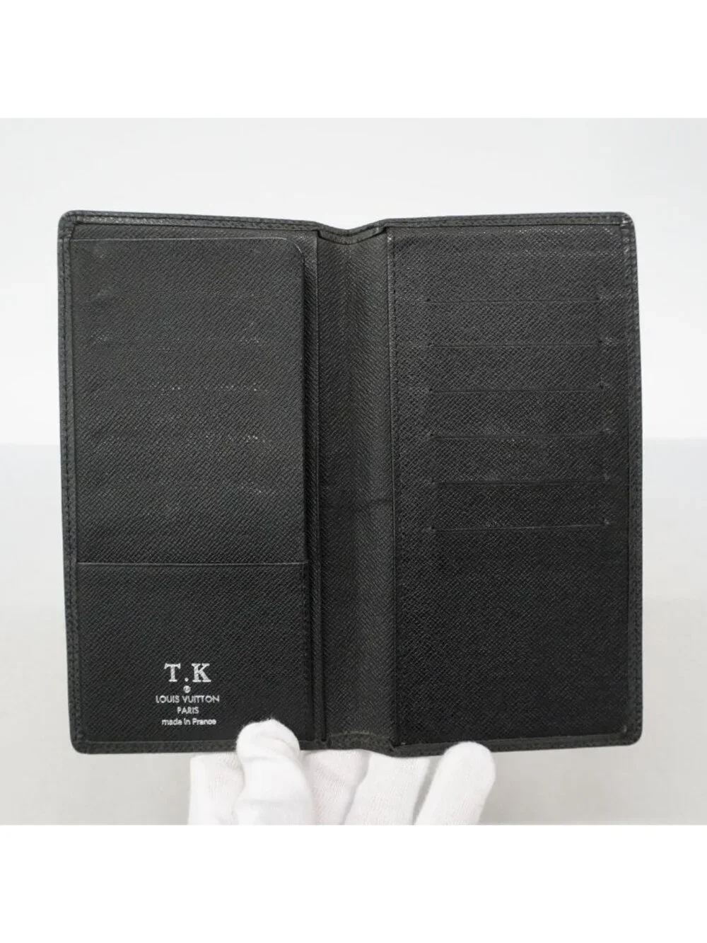 Louis Vuitton Billfold Taiga Porte Valeurs Cartes Credit Ardoise Wallet